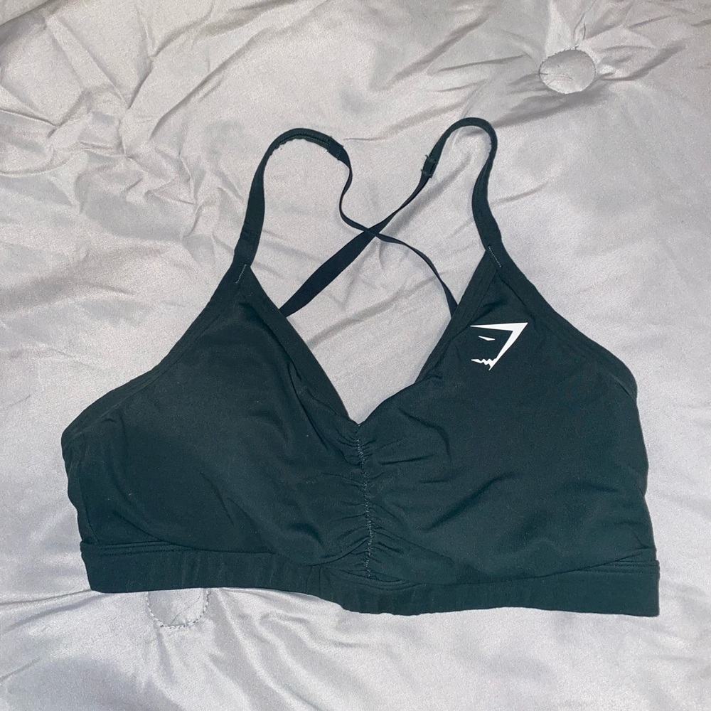 Gymshark Ruched sports bra- army green